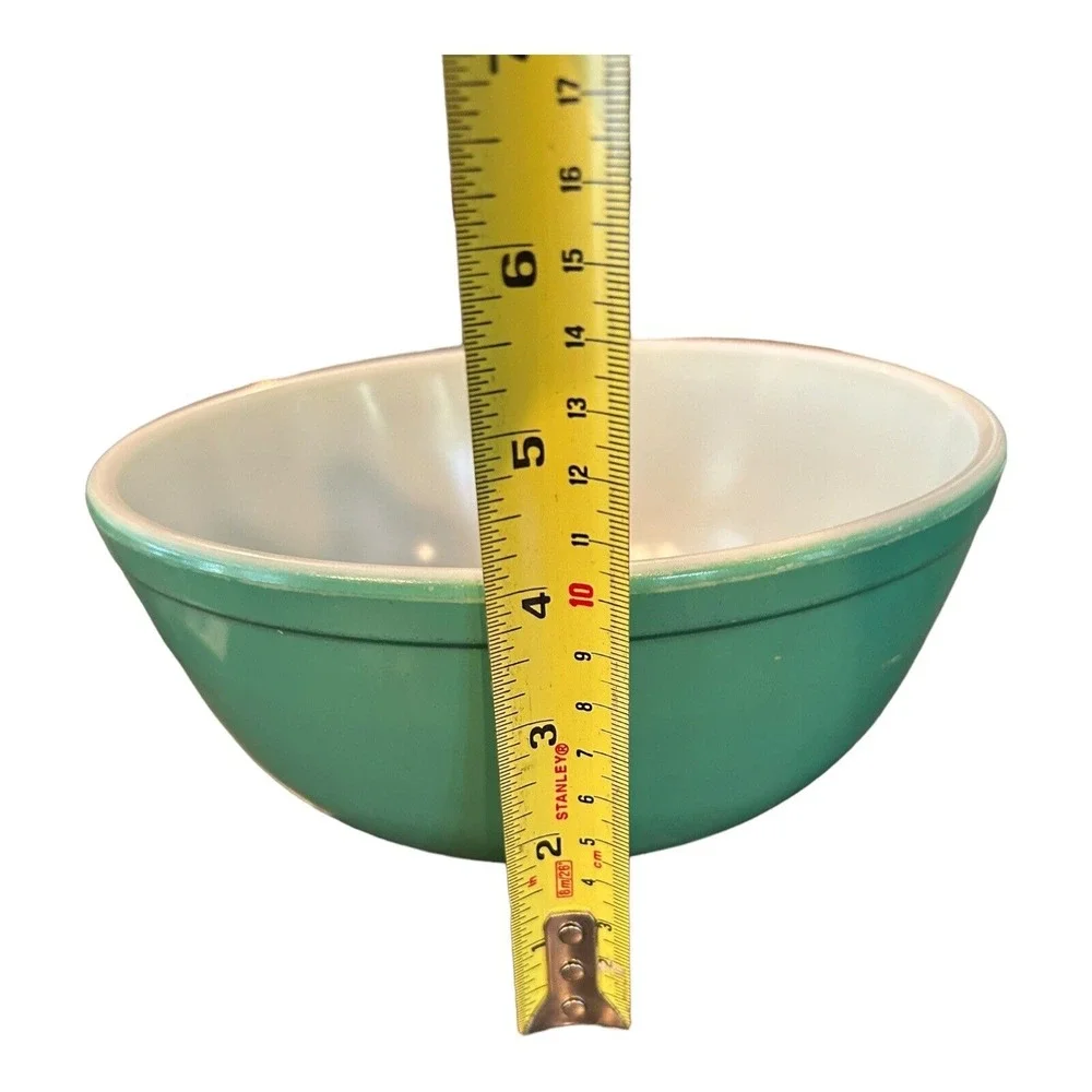 Pyrex preowned no
